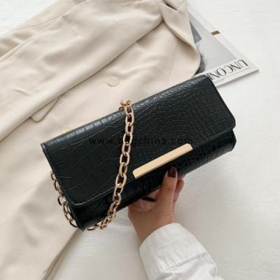 Fashion Women Retro Shoulder Bag Classic Crocodile Pattern Handbag Faux Leather Clutch with Chain Strap Multiple Color Available