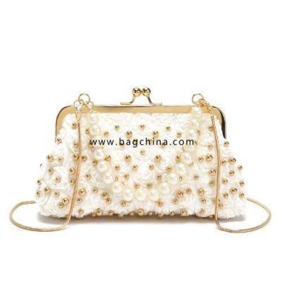 Pearl Handle Clip Flowers Crossbody Bags for Women 2020 Summer Small Fashion Sweet Knitting Shoulder Handbags Cross Body Bag