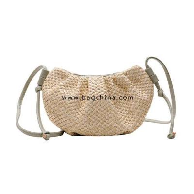 Summer popular woven female bag 2020 new summer fashion wild cloud bag fold bag shoulder messenger bag vacation beach bag