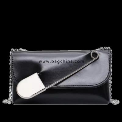 Pin Design PU Leather Crossbody Bags For Women 2020 Summer Waist Packs Lady Chain Shoulder Messenger Handbags