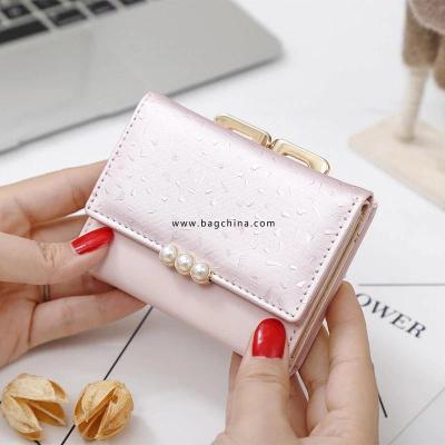 2019 Pearl Element Trifold Women Wallets Short Soft Leather Ladies Purse Clamp Designer Coin Pocket Card Holder Female Wallet