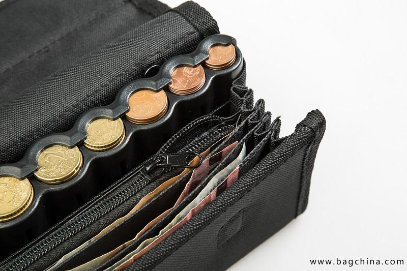 Cash Pouch for Euro Coins and Notes