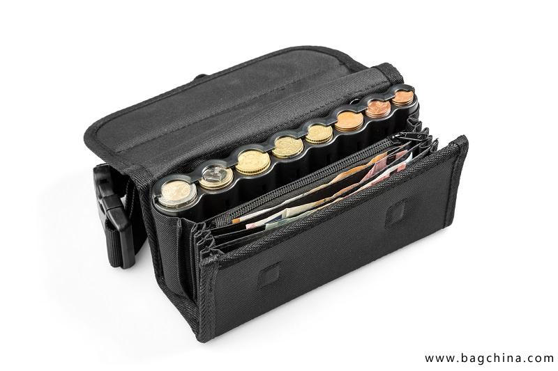 Cash Pouch for Euro Coins and Notes